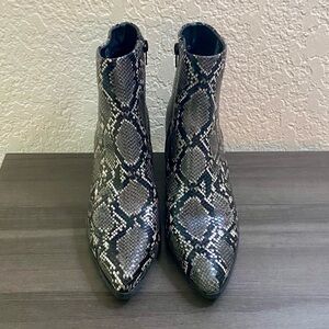 Steve Madden Snakeskin Dafni Bootie Ankle Boots